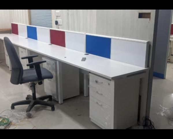 Illustration for the article “Commercial Workstation Manufacturer in Uttarahalli for Organized Office Layouts”
