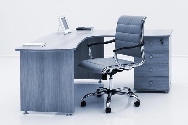 Illustration for the article “Manager Table in Whitefield â Blending Style with Functionality”